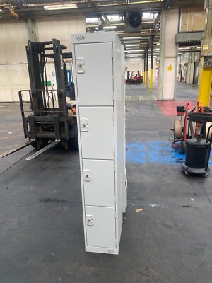 SINGLE BANK OF LOCKERS WITH 4 LOCKERS (CB382) | eBay UK