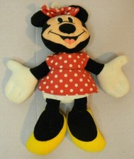 Disney Store Valentines Minnie Mouse 8" Plush Bean Bag New but no tags