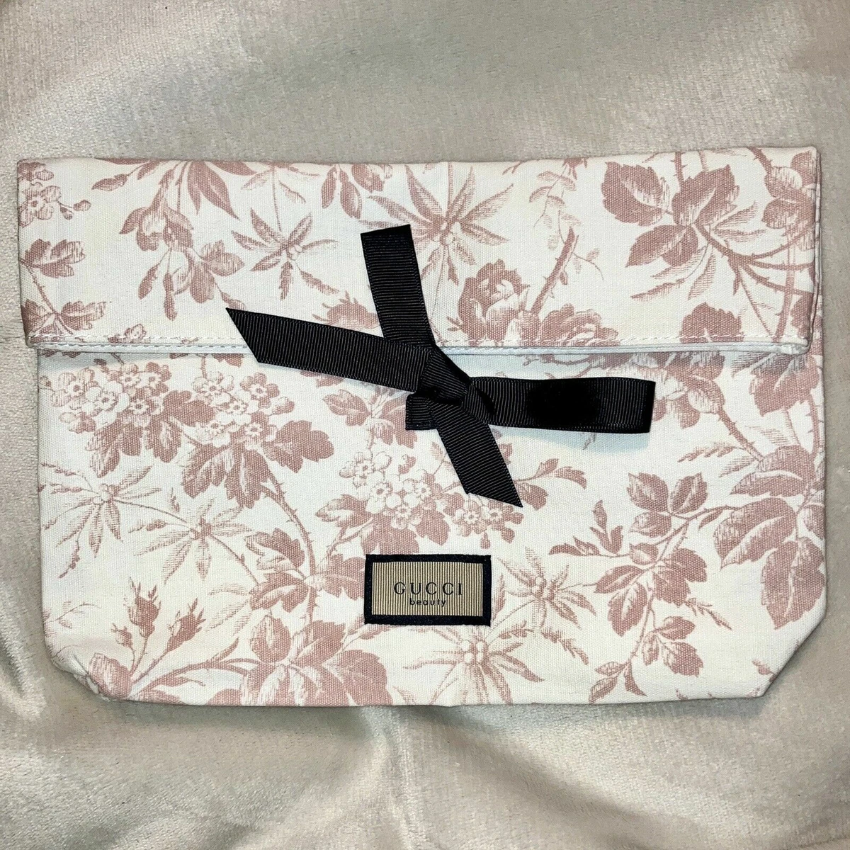 GUCCI Bloom Beauty Fabric Bag Ribbon Pouch NEW