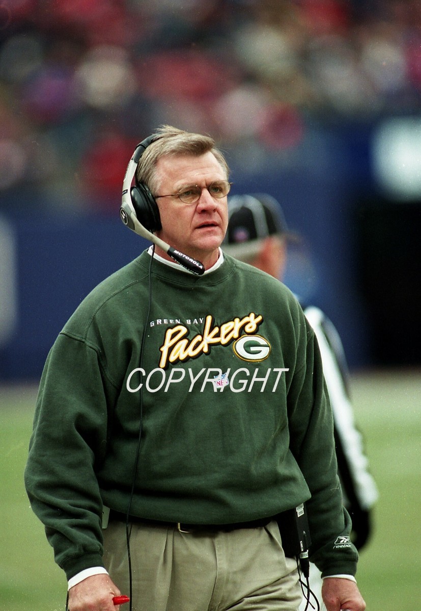 COACH MIKE SHERMAN - GREEN BAY PACKERS - Vintage 35mm Football Negative 1.16a