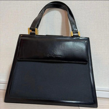 Borsa a mano Yves Saint Laurent in pelle con logo oro nera borsa formale...