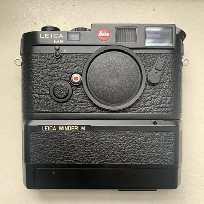Leica M6 Classic Black 0.72 Mint Condition / Body Only with Leica Winder M - Photo 1/4