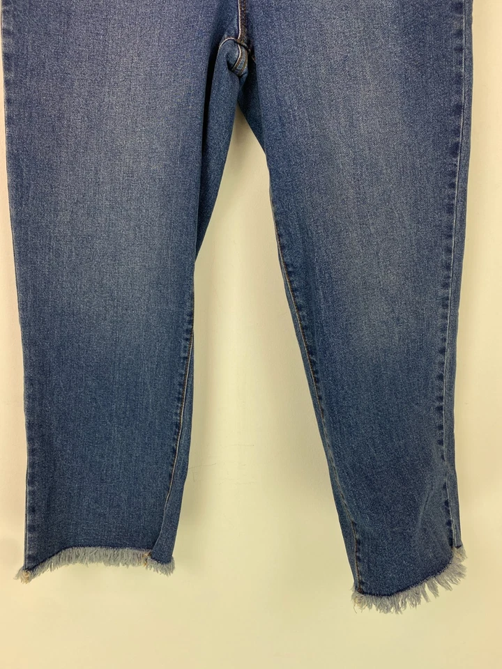 DKNY Jeans Blue Denim Solid Casual Straight Fit Raw Hem Jeans UK 14 - Image 4 of 4