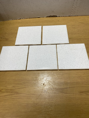 Lot of 5 Vintage Ceramic Wall Tiles 4 1/4'' Suntile White Tile Speckle Glossy NOS