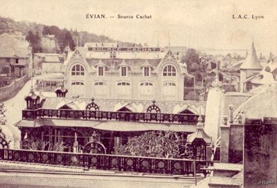 EVIAN FRANCE SOURCE CACHAT