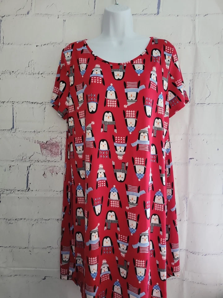 Camisa para dormir Secret Treasures Christmas Holiday Penguins talla pequeña manga corta Foto 3 de 4