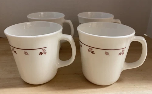 Corningware Set of 4 Burgundy Rose Milk Glass Coffee Mug Cup 300ml USA