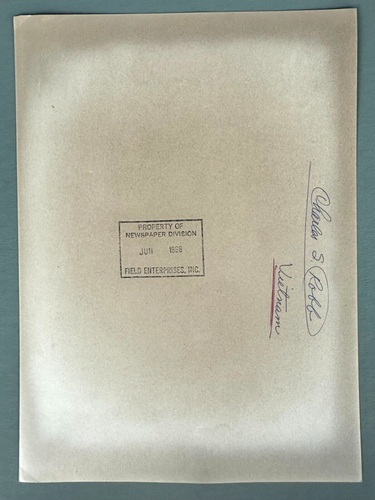 Vietnam War Marine Infantry Troops on Vietnam Hilltop 1968 Original Press Photo - Picture 3 of 3