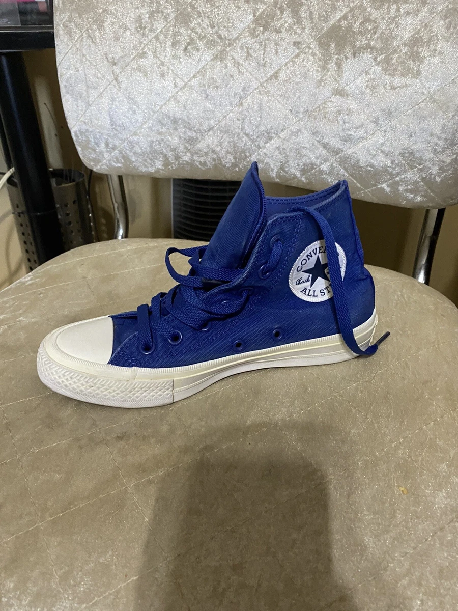 Royal blue kids best sale converse