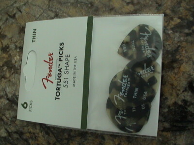 Fender 098-0346-900 346 Shape Picks, Lot de 12 médiators, Ecaille