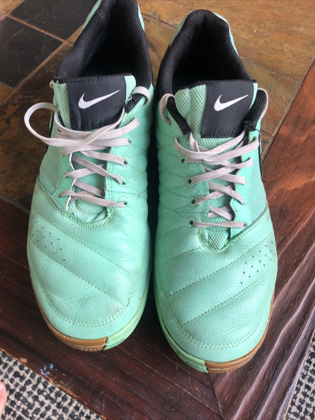 NIKE GATO SHOES GREEN 2013 IN VERY NICE CONDITION VER… Gem