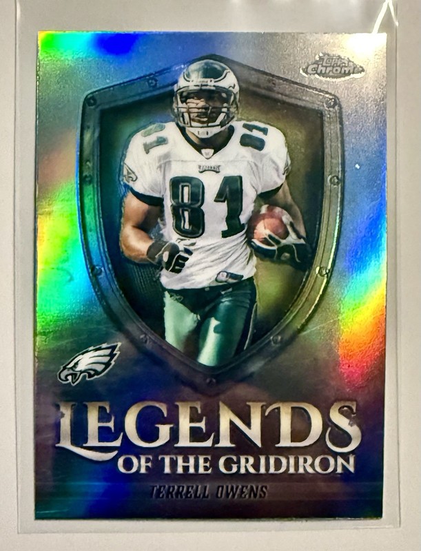 2025 Topps Chrome Terrell Owens Legends of the Gridiron #LOG-20 Refractor Eagles