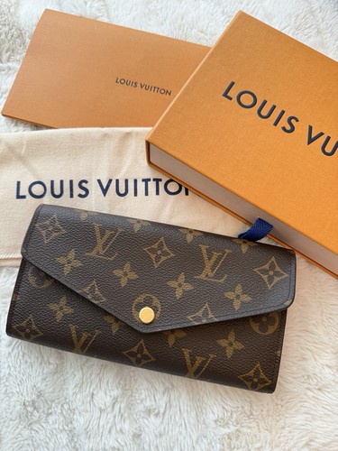 Louis Vuitton Brown Monogram Sarah Wallet Poppy Red