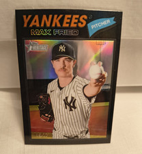 Max Fried Chrome 2026 Black Refractor /77 #130