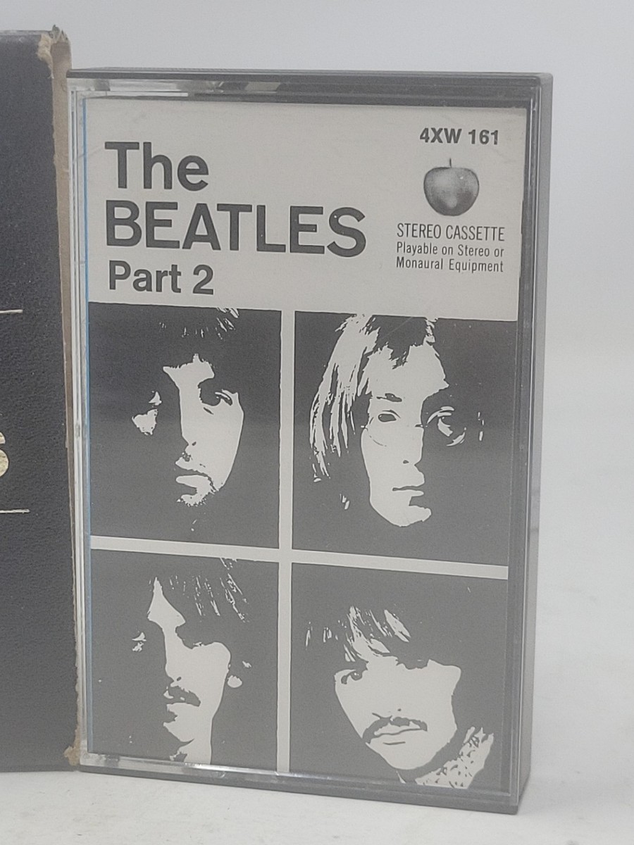 The Beatles, White Album, 2 Cassette (1978, Reissue, Capitol, 4XWB