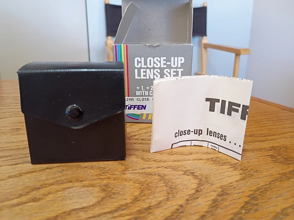 New Tiffen 52mm Close-up Lens Set - Decrease Minimum Focus Distance +1, +2 & +4 - Image 2 of 4