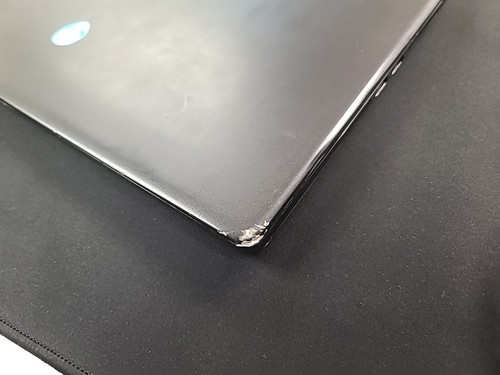 Alienware M15 R5 Ryzen Edition 15.6“Ryzen 7-5800H, 16GB Ram, 1.25TB, RTX3060 - Imagen 8 de 16