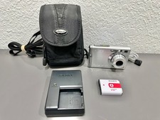 Sony Cyber-shot DSC-W80 7.2MP Digital Camera - Silver W/Case,Charger  Batt Read