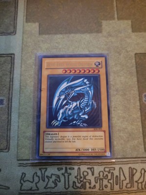 YUGIOH BLUE-EYES WHITE DRAGON SDK-001 ULTRA UNLIMITED ED MP VER. 2