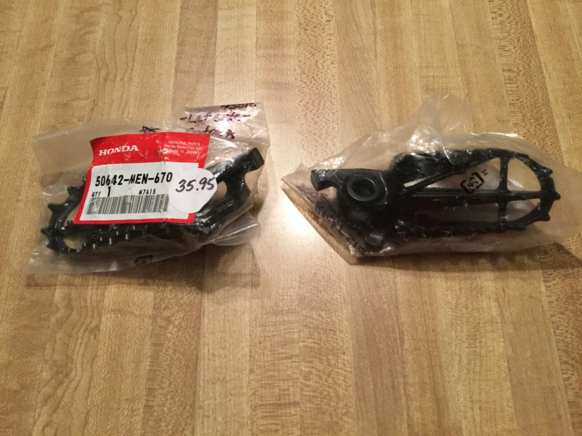 【n】 New OEM Honda Footpeg Assm. for 2004-2011 CRF250R / CRF450R ONLY