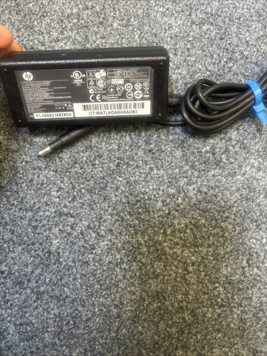 Original HP PPP009C 65W 19,5V 3,33A Laptop / Dock Netzteil + UK Kabel Original