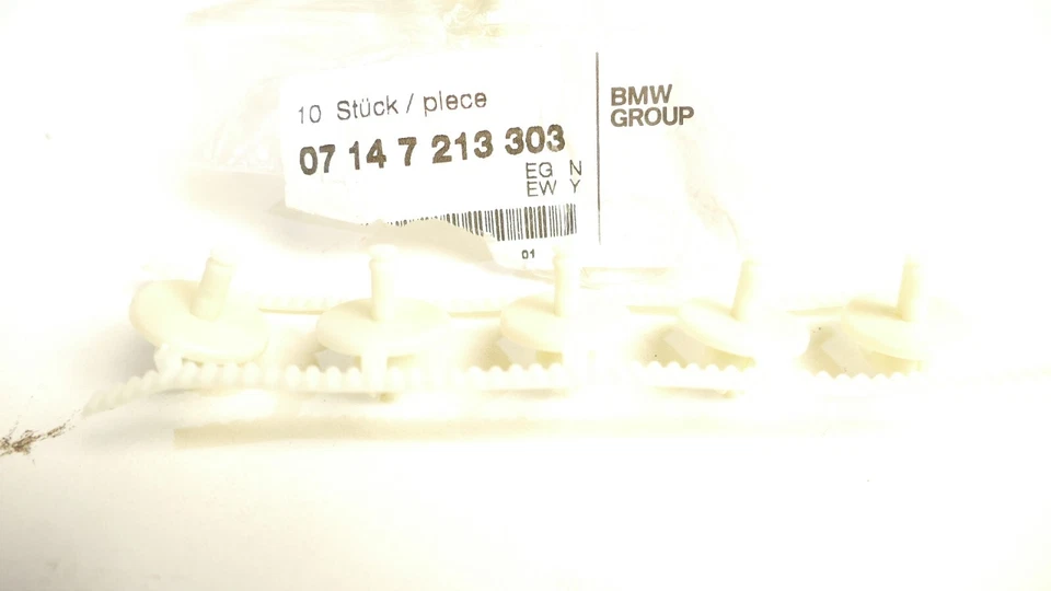 BMW Side Skirt Expanding Rivet 07147213303 - Image 3 of 4