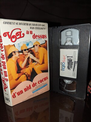 VHS Vol Au Dessus D Un Nid De Cucks / French Nanar