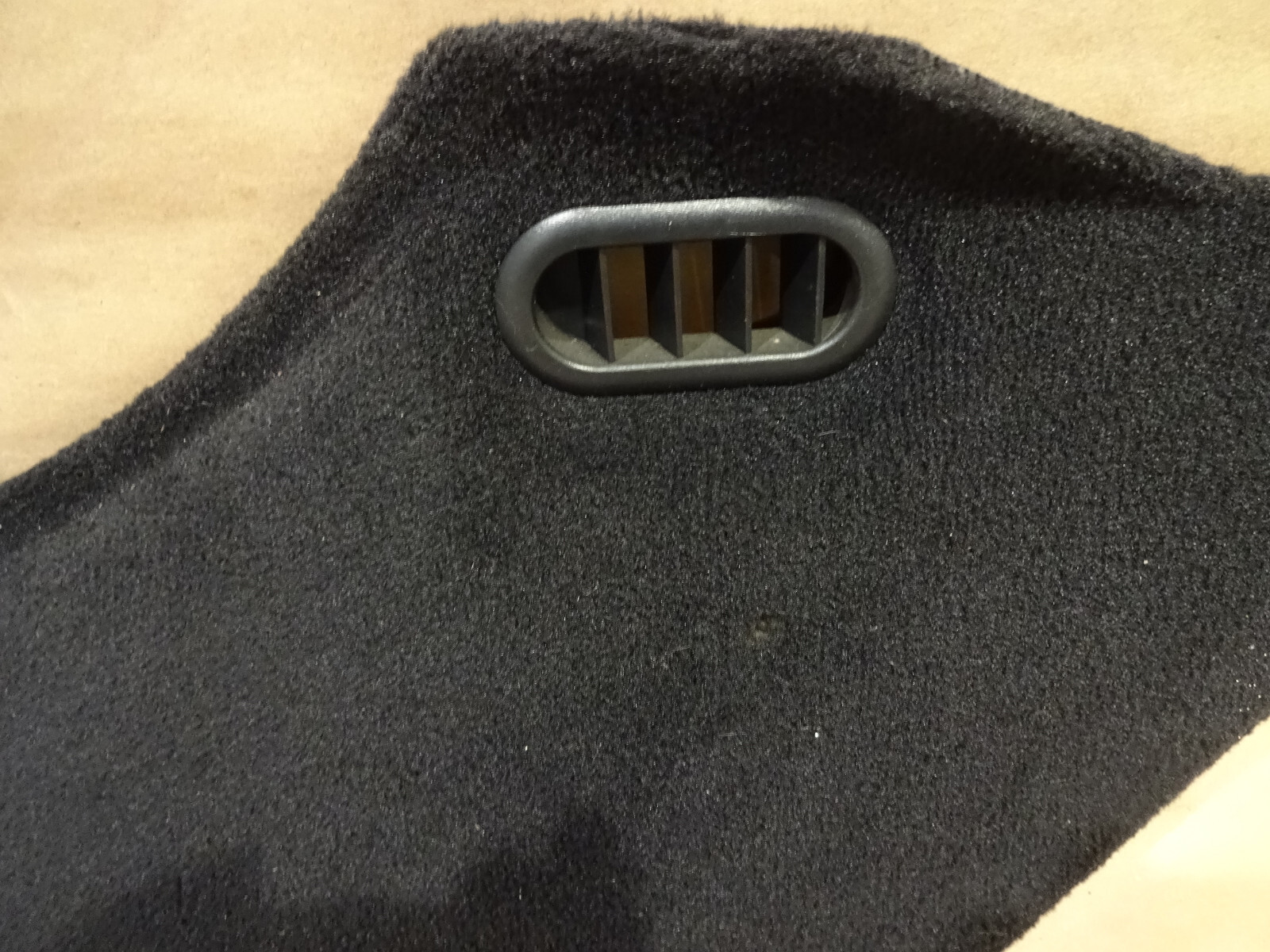 Maserati 4200 Coupe  - RH Tunnel Side Cover (Black) - P/N 67510200