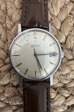 Vintage Omega Automatic - Omega Calibre 562. SERVICED. Stainless Steel. Patina.