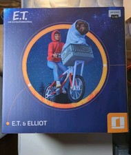 Iron Studios E.T. & Elliot Statue (E.T. The Extra-Terrestrial) 1:10 Scale Sealed