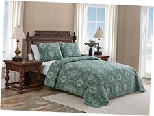 - Quilt Set, Coastal Reversible Cotton Bedding with King Turtle Cove Green