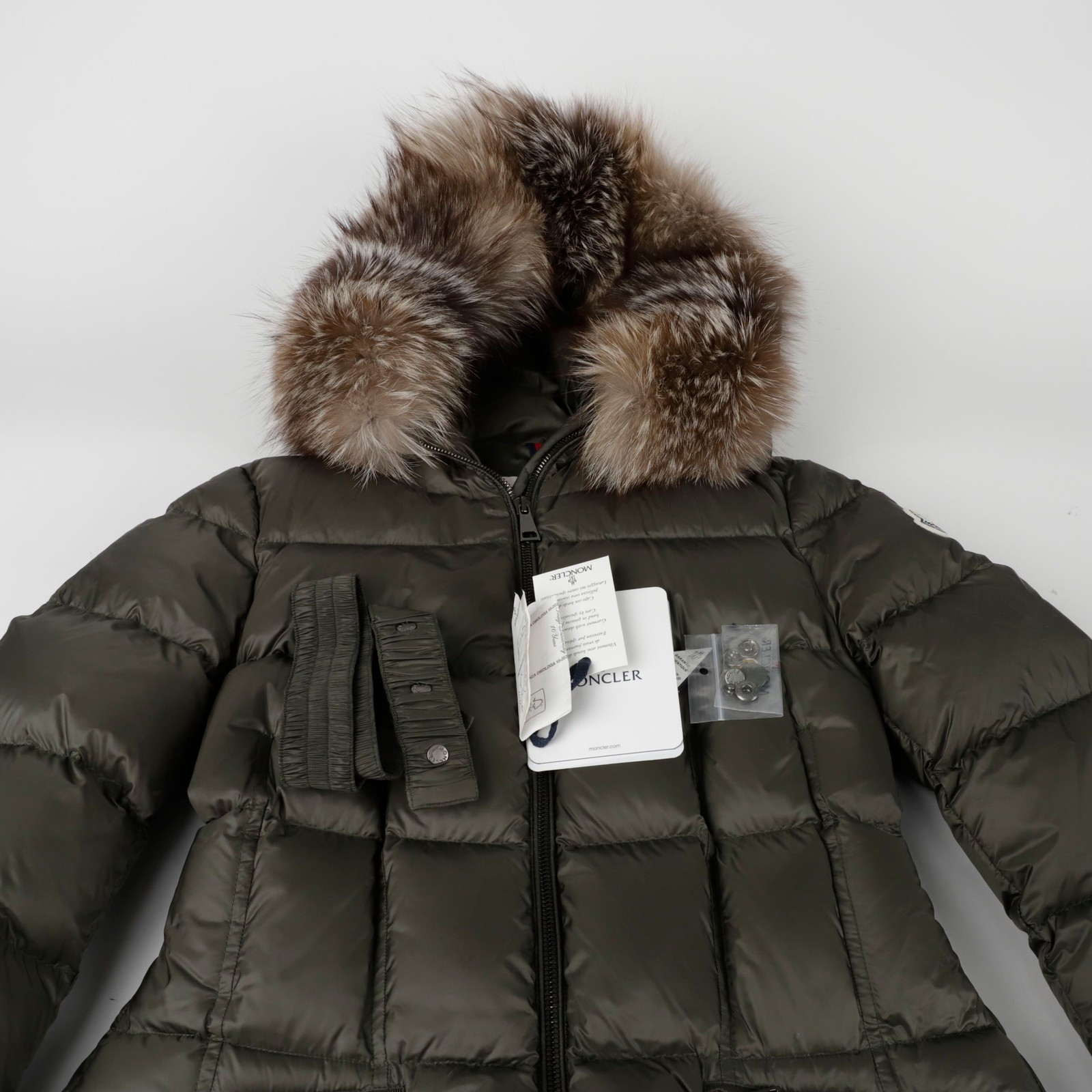 Moncler Boeedec Down Padding 1C20202 Size 0 151666984 thumbnail 3