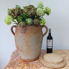 Sch&ouml;ne antike franz&ouml;sische Terrakotta Doppelhenkel Deckelvase/Urne - graviert 'O'