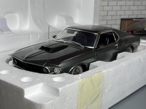 Acme 1/18 - Ford Mustang GT 1969 Bullet Street Fighter