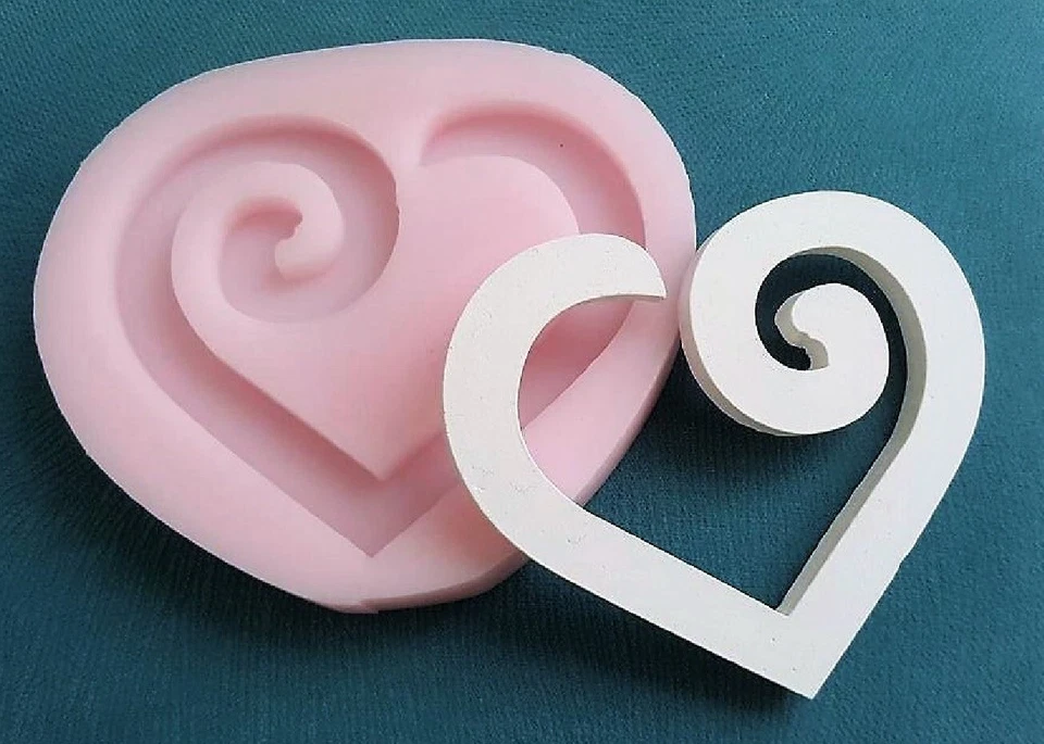 Moule Silicone Suspension Coeur Noël 9cm pour Plâtre Résine Argile Cire Savon - Photo 2/4