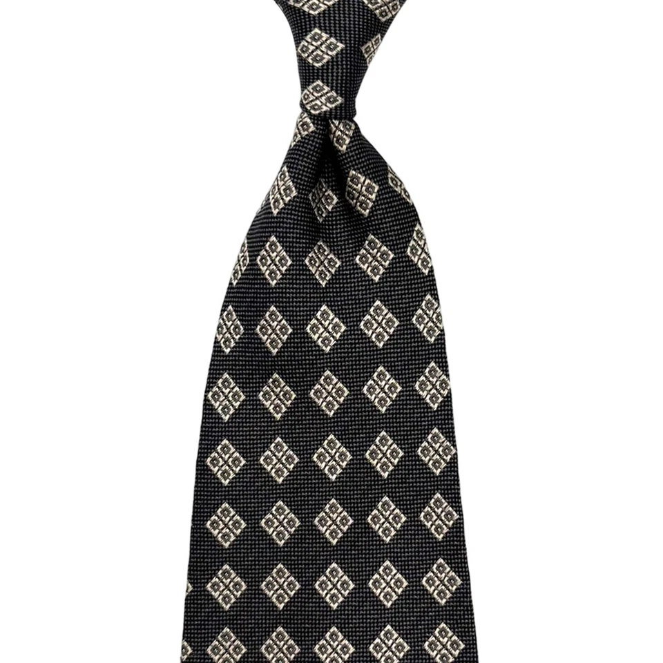 Gravata Trussardi Action preta -Branca micro quadrados padrão geométrico seda Itália gravata - Imagem 2 de 4