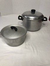 Vintage Wear-Ever Aluminum Pot and saucepan Set with lids 2166 Made in USA