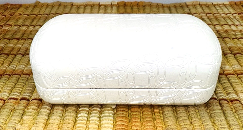 Gafas de sol Oakley "SOLO ESTUCHE" blancas en relieve logotipo O cubierta dura grande Foto 2 de 4