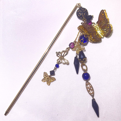 Hair Stick Dangling Butterflies Dimensional Wing & 3-Chain Artisan