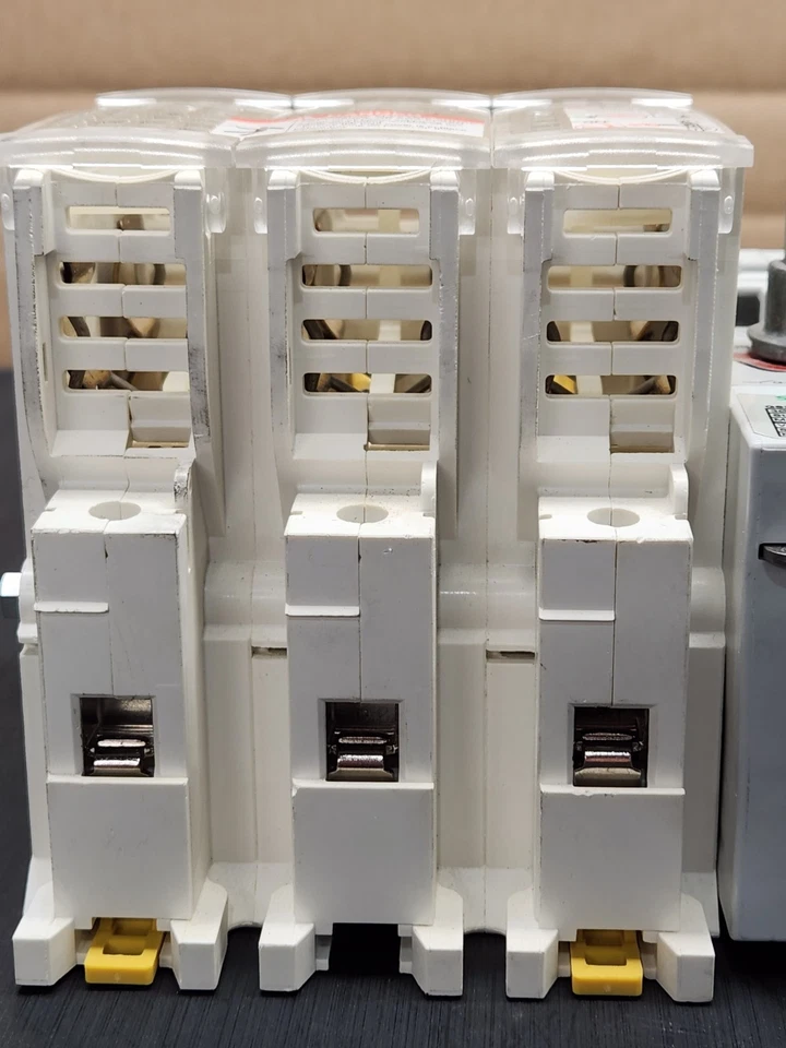 Schneider Electric GS2GU3N Disconnect Switch, 3-Pole 60A 600VAC/250VDC (K-49) - Image 4 of 4