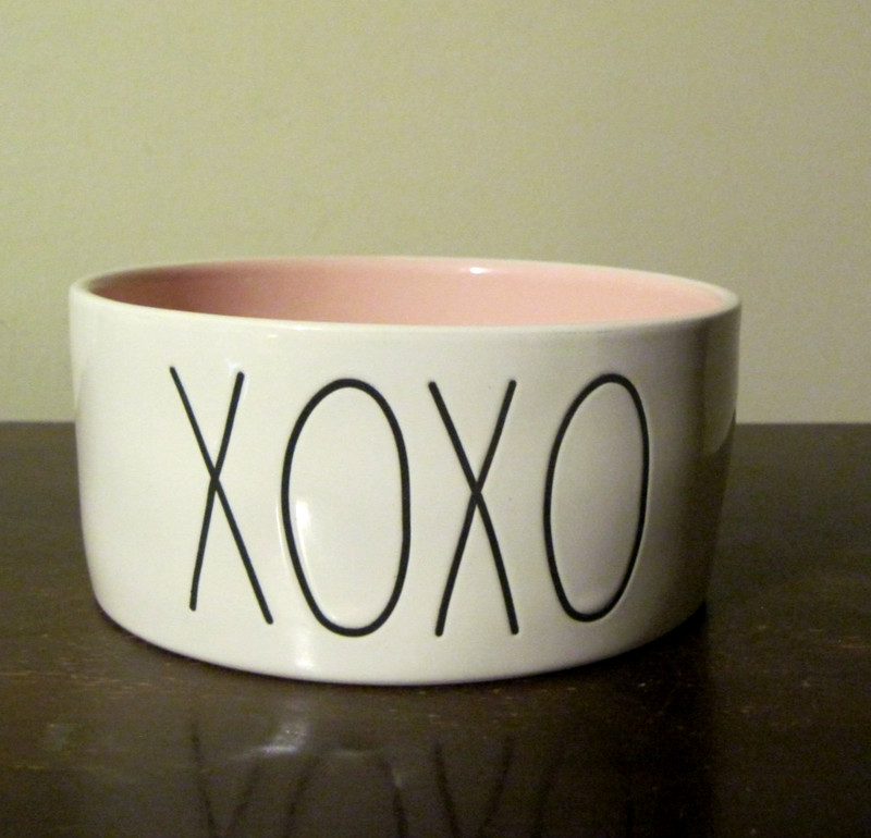 Rae Dunn Pet Food/Water Bowl White & Pink "XOXO" On Front by Magenta