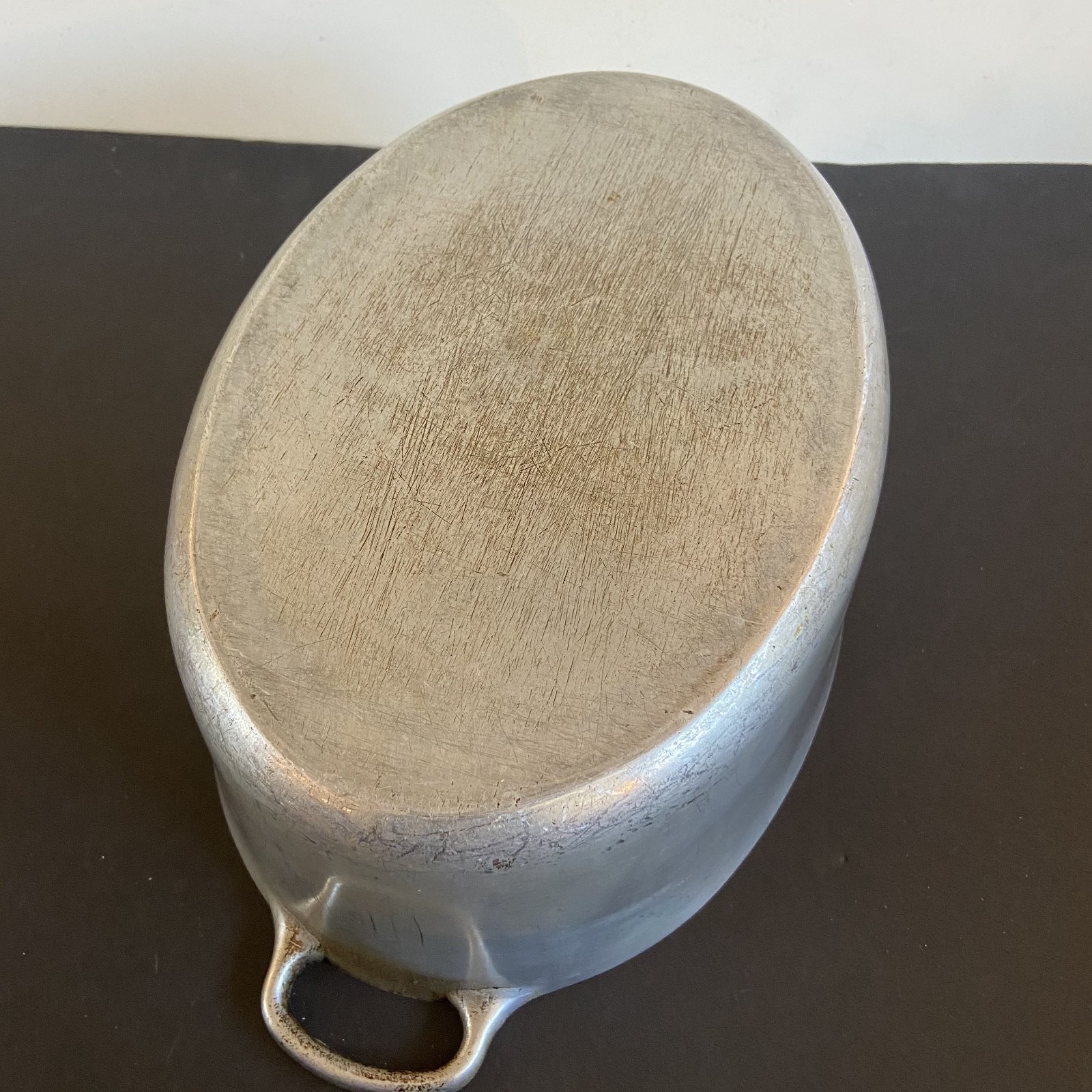 Vintage Heavy Aluminum Oval Dutch Oven Roaster with Lid 6 Quart Dutch Oven