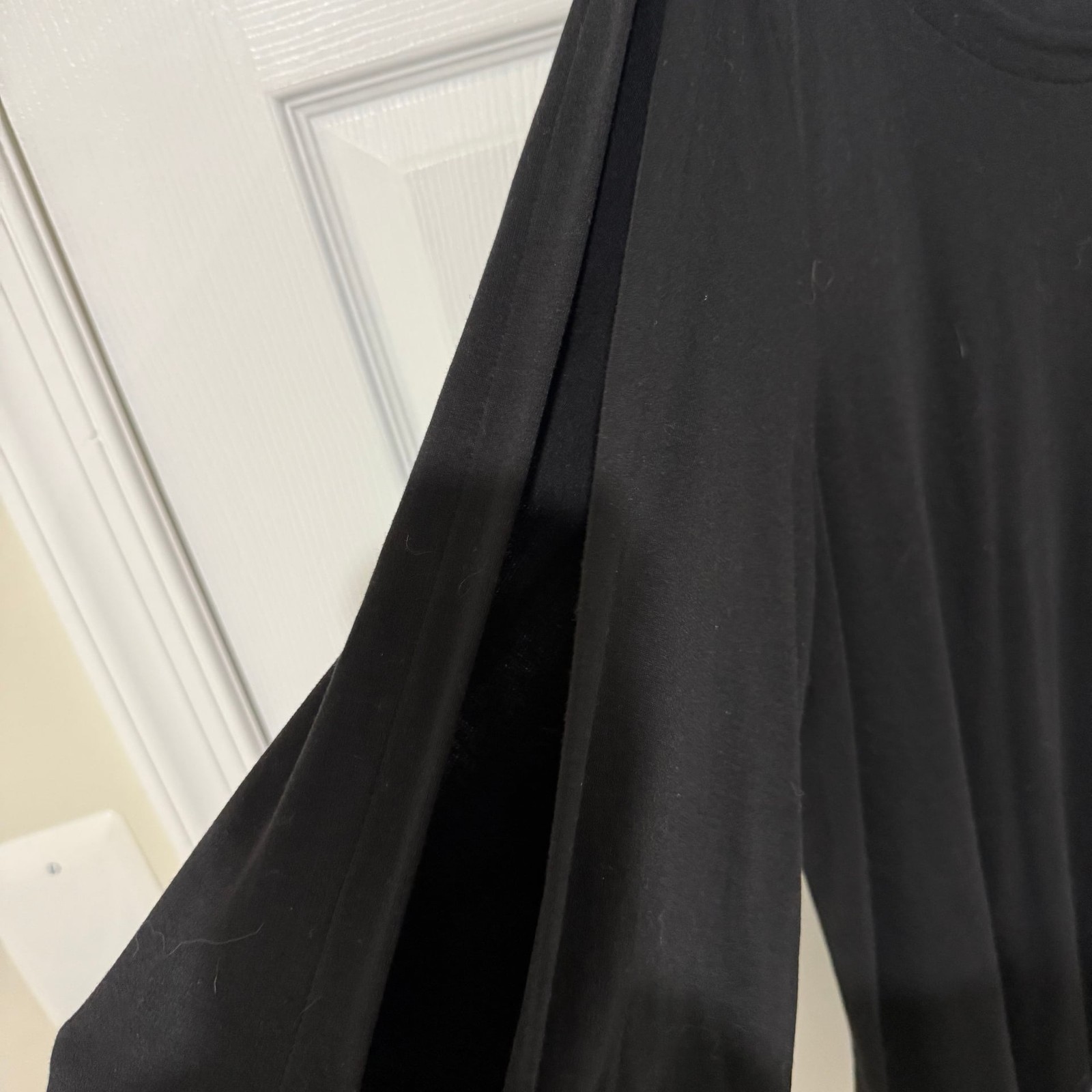 LOFT Black Cold Shoulder Split Lantern Sleeve Cre… - image 2
