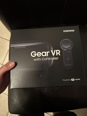 Samsung SMR324 Gear VR with Controller - Black