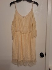 Lacey Lined Fancy Dress, Elastic Waist, Cold Shoulder Womens Sz M Events Wedding