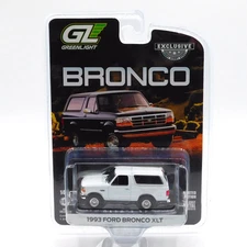 Greenlight 1993 Ford Bronco XLT Oxford White Hobby Exclusive 30452 1:64