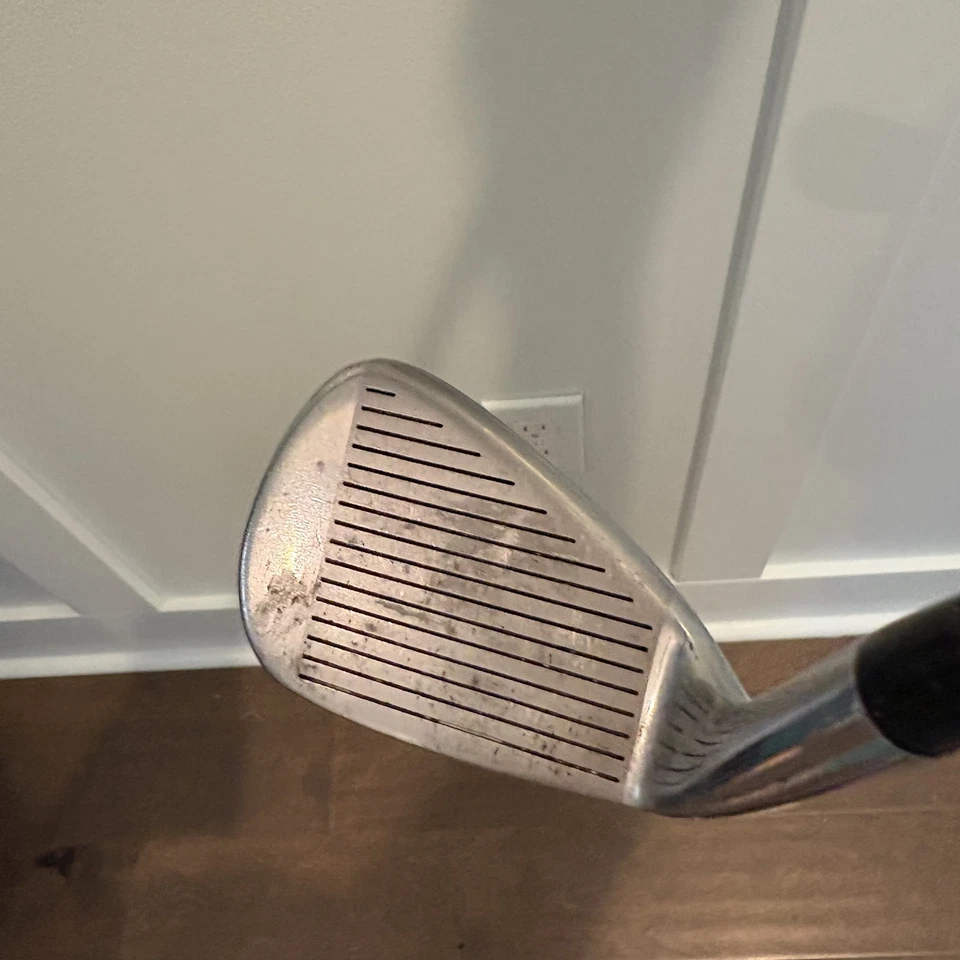 Club de Golf Affinity LE Pro Series HM-650 Sand Wedge Acero Inoxidable Luz Flex Foto 4 de 4