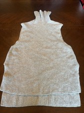 Uniqlo Sweater  Women's XS Gray Turtle Cook Neck Knit Sleeveless