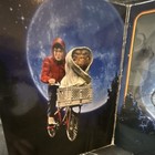E.T. the Extra-Terrestrial Boxed Figure Set - E.T. & Elliott Bicycle, Motorized — photo 3