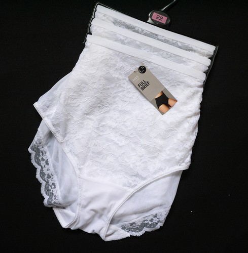 M & S PACK 3 WHITE LACE FULL BRIEFS KNICKERS SIZE 22 FREE POSTAGE